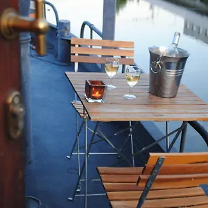Bateau-hôtel Boat & Breakfast Bellevue, Gand
